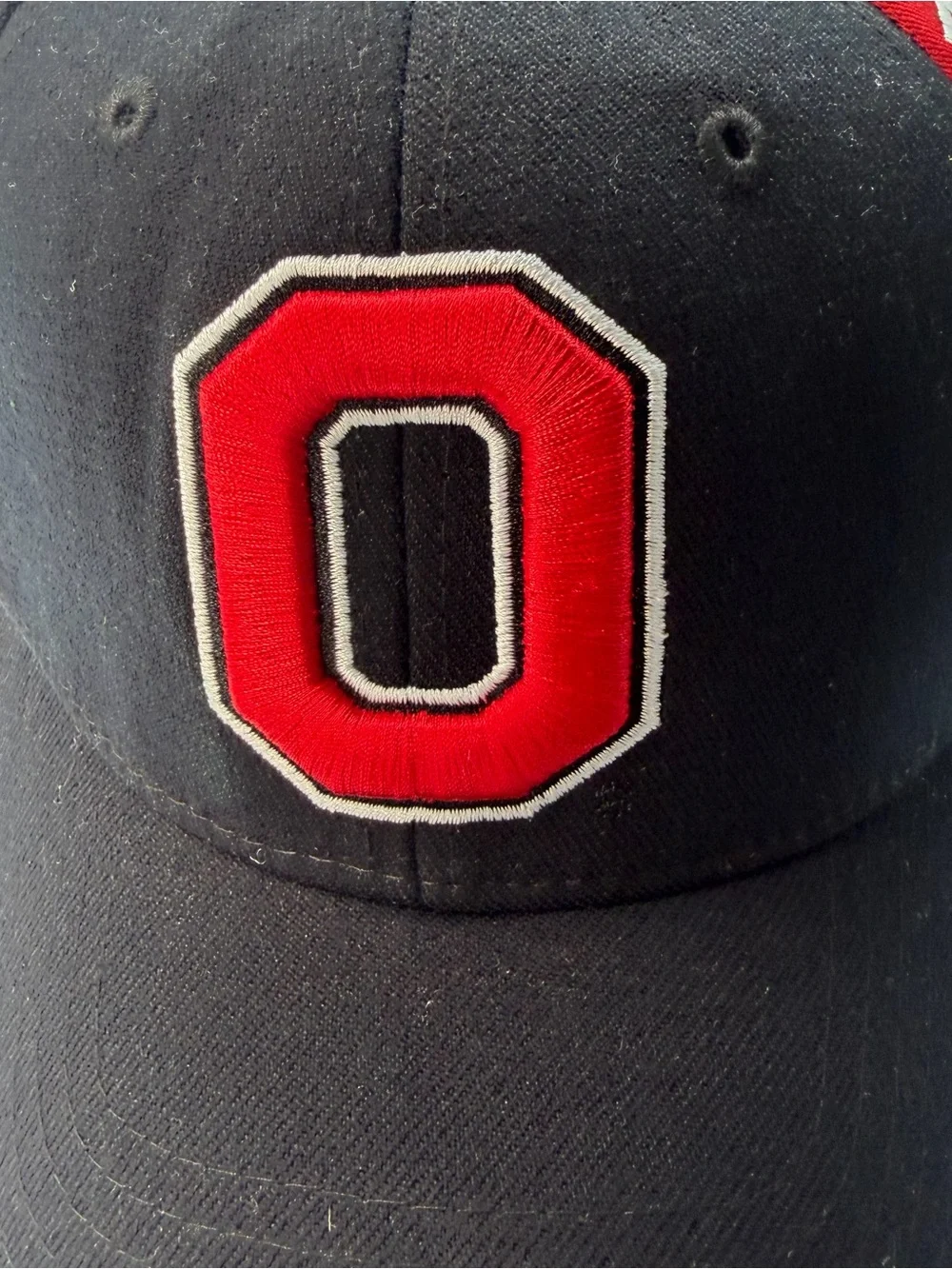 Top of the World Ohio State University Buckeyes Logo Mascot Black Red Hat Cap